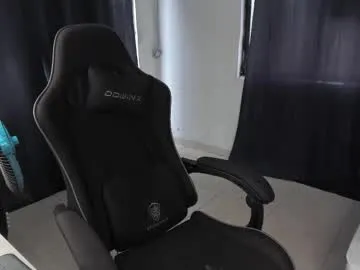 tati_jones on Chaturbate 