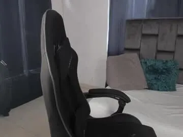 tati_jones on Chaturbate 