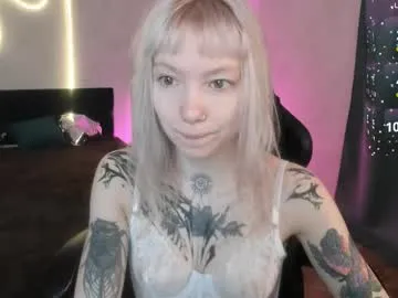 tattoo_artbaby on Chaturbate