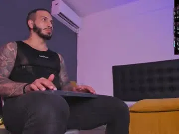 Freechat teoferrer on Chaturbate