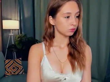 tessiekhanponaphan on Chaturbate 