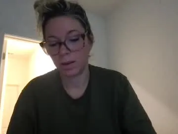 texas_blonde — CrazyTicket: Show in progress. flash of ur choice when you buy a ticket, voyeur show w xxx vids from my phone & flashes :) 85 tkn up close requests :) we can chat or just enjoy the view. Tip 60 tokens