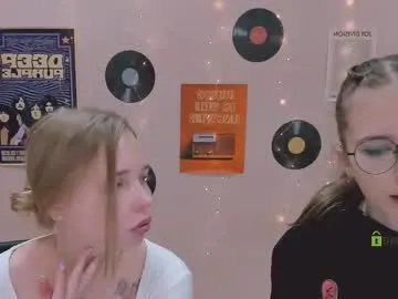 Freechat teya_starling on Chaturbate