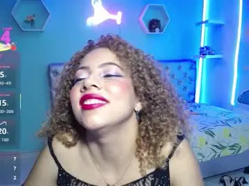 Freechat thalia_mills19 on Chaturbate