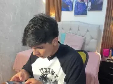 Freechat thiago_kozak on Chaturbate