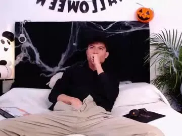 thomasbennett_ — big cum  #new #bigcock #asian #cum #18 [721 tokens remaining]