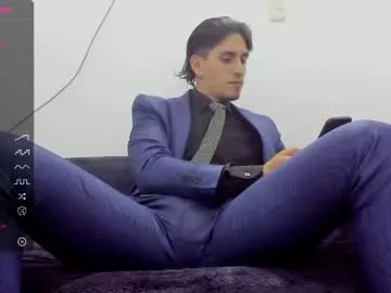 Freechat tom_blunt96 on Chaturbate