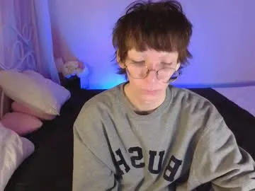 Freechat tommiehi on Chaturbate