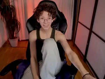 Freechat tommiehi on Chaturbate