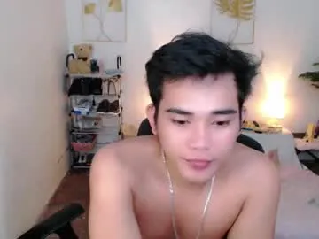 Freechat urpinoy_cummer on Chaturbate