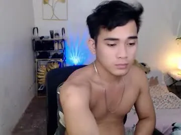 Freechat urpinoy_cummer on Chaturbate