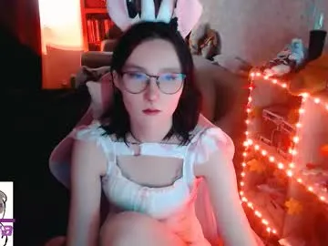 uyar_ — Happy Halloween Im new here! Do u wanna pvt? ^~^   #new #nonude #pvt #young #c2c