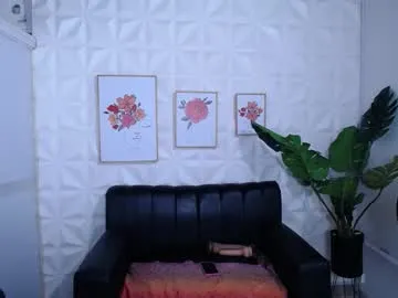 Freechat valentina_mature on Chaturbate