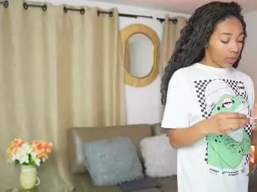 Offline valeriebony on Chaturbate