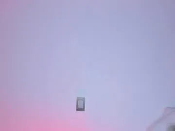 Freechat valeska__v on Chaturbate