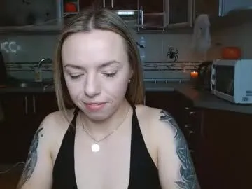 vanillamuffin — #feet #nylon #muscle #heels #joi