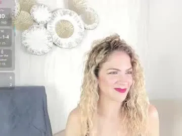 velora_ — Rub ass [43 tokens left] Happy hallowen, sweet or blowjob? #blonde #nonude #slut #milf #bigboobs