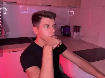 Freechat walt_enjoy on Chaturbate