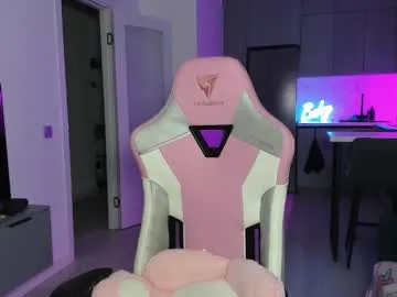 wowlovie666 — Lovens is on, try my favorite waves 50 111 222 333 444 or more #bigass #bigboobs #squirt #cum #lovense