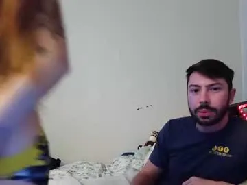 Freechat yellowpony121212 on Chaturbate