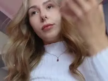 yononeey on Chaturbate 