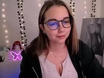 Group yours_piece_of_happiness_ on Chaturbate