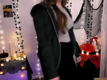 Group yours_piece_of_happiness_ on Chaturbate