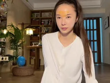 Freechat yuanlili on Chaturbate