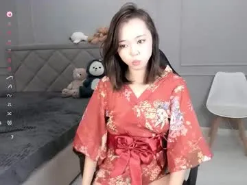 yunleah — the more you tip the more i show^^ wanna be naughty and wet  [161 tokens left] #asian #new #teen #lovense #squirt