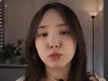 Freechat zara_shine on Chaturbate