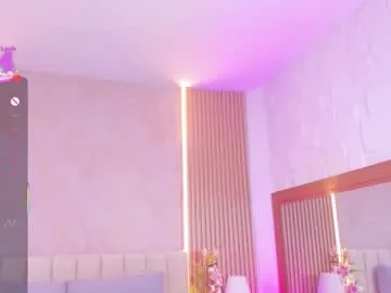 Freechat zoebarlowe on Chaturbate