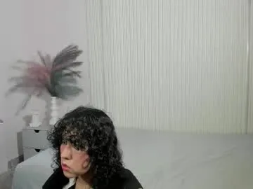 Freechat zoefox5 on Chaturbate