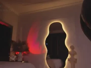 Freechat zoevidal_ on Chaturbate