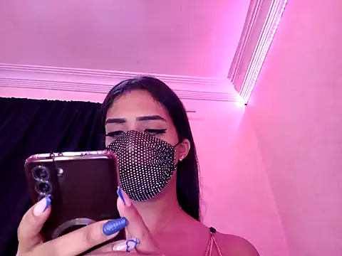 Private ---sophia--- on StripChat