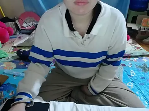 -Mimiu- on StripChat