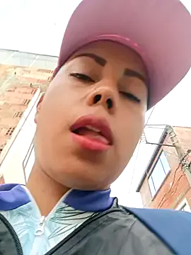 Freechat _andrea30 on StripChat