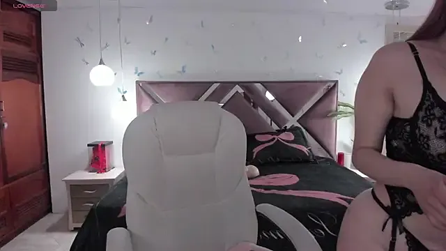 Freechat _Antonnela_ on StripChat