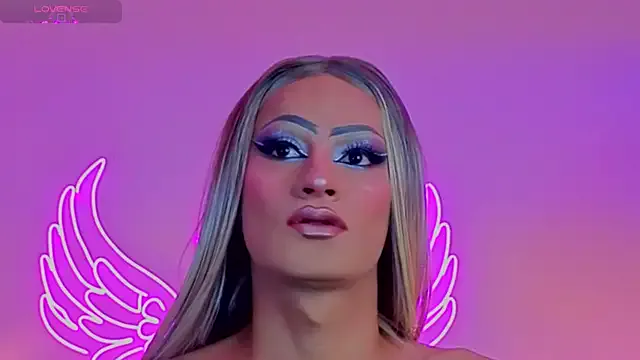 Freechat _scarletmoore on StripChat