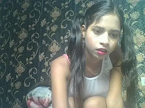 Aaliya1993 on StripChat