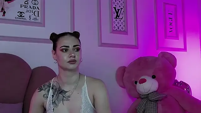 Abby__White on StripChat 