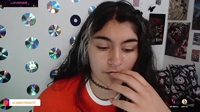 abril666 — show boobs and spank x 5