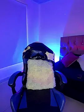 Freechat Ady_18 on StripChat