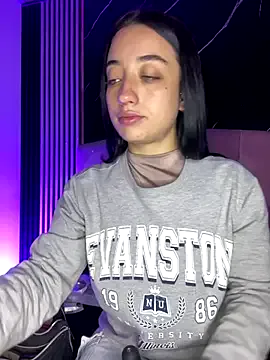 Freechat Ady_18 on StripChat