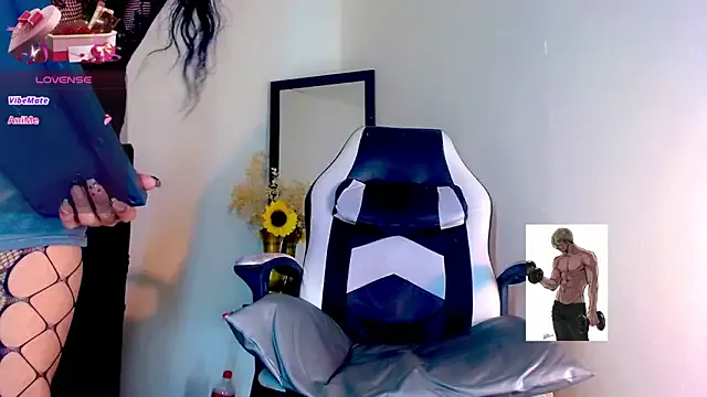 Freechat alexsandra_kiss on StripChat