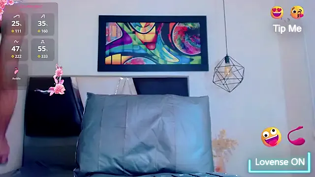 StripChat alexsandra_kiss is Freechat alexsandra_kiss — strong masturbation with both hands