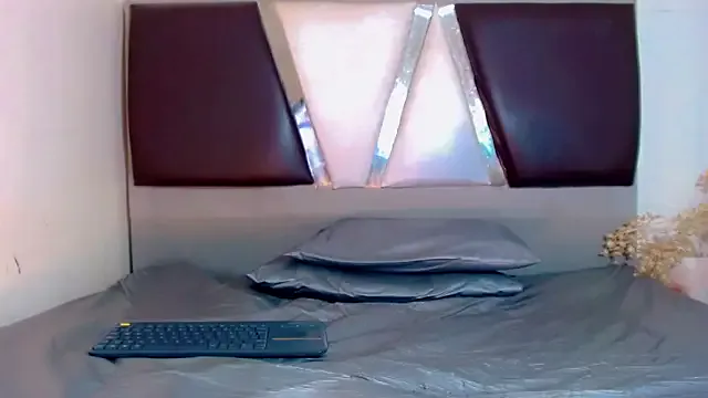 Freechat alexsandra_kiss on StripChat