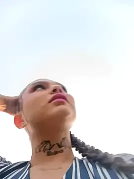 Private Alis_1327 on StripChat