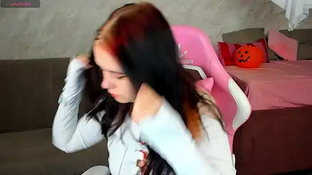 Freechat Alis_Platt on StripChat