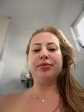 AlisaWhite — Last tipper get 2 random hot videos