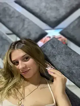 alison_parkerr09 — Hello ali